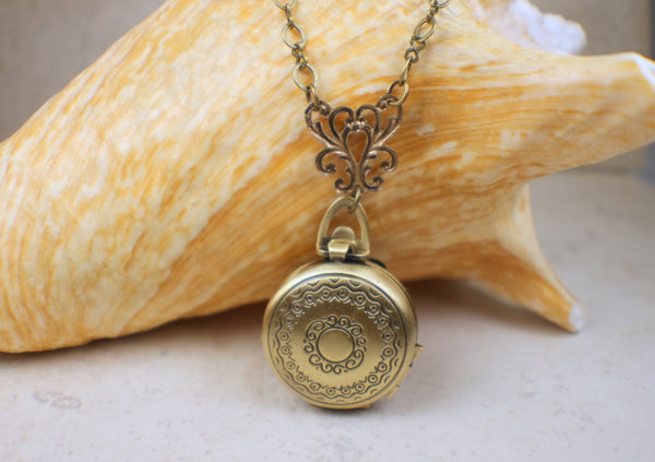 Emerald Swarovski Crystal Multi Photo Locket