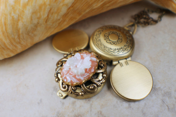 Butterfly Cameo Photo Locket Bronze