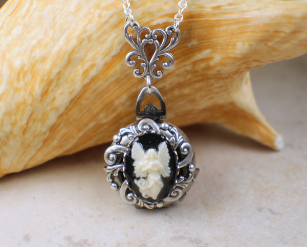 Angel Cameo Photo Locket Silver