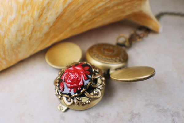 Red Rose Cameo Photo Locket Bronze