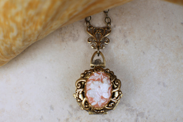 Butterfly Cameo Photo Locket Bronze