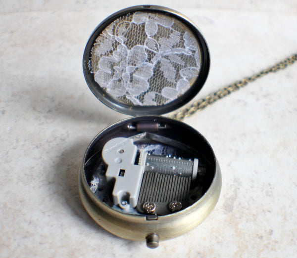 Personalized Round Music Box Locket