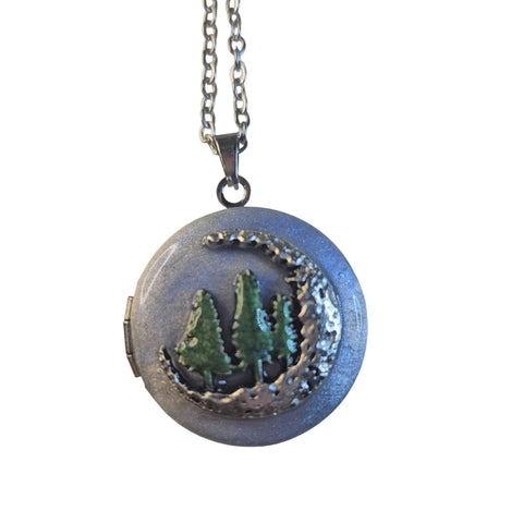 Photo Locket Moon & Tree