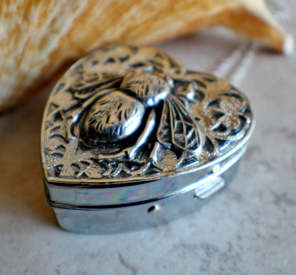Silver Bumble Bee Music Box Locket - Char's Favorite Things - 2