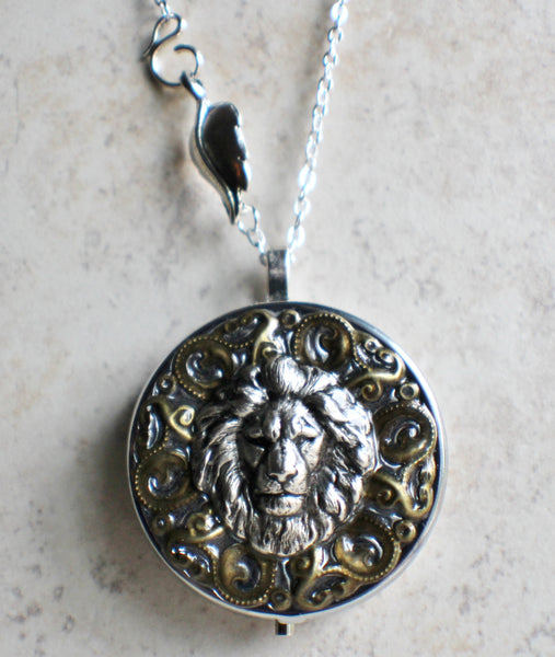 Music Box Locket with Lion Head in Silvertone - Char's Favorite Things - 4