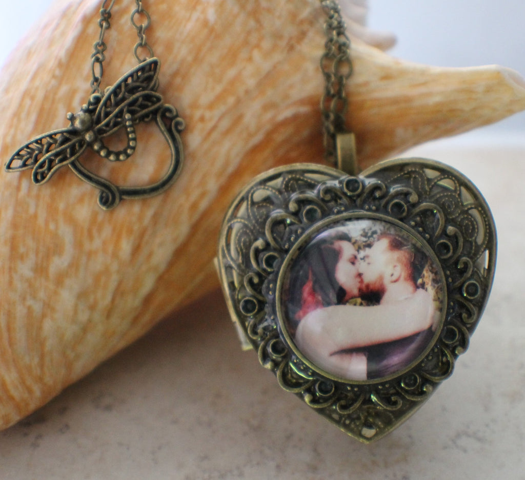 Buy Custom Engraved Photo Locket Necklace Vintage Style Bronze Jewelry  Family Remembrance Romantic Personalized Gift Idea Online in India - Etsy
