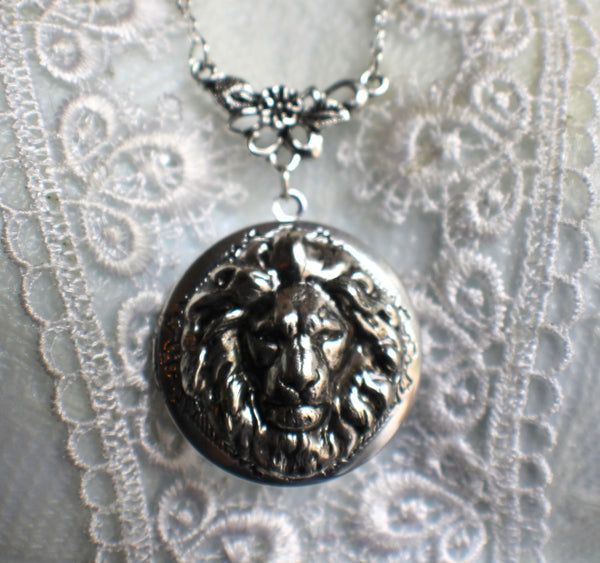 Lion photo locket, round silver tone locket with lion on front cover. - Char's Favorite Things - 3
